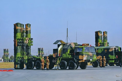 Hệ thống phòng không HQ-9 Trung Quốc đánh bại S-400 tại thị trường truyền thống