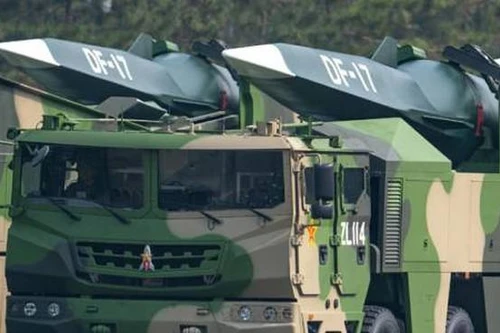 Hệ thống phòng không S-400 có thể sớm 'va chạm' tên lửa siêu thanh Trung Quốc