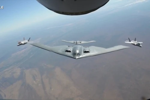 Tổng thống Trump đe dọa tấn công thêm cơ sở hạt nhân bí mật của Iran