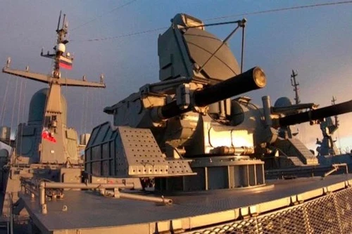 Tàu sân bay mini Dự án 23900 của Nga nhận vũ khí hạng nặng