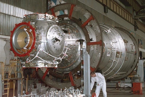 [ẢNH] Nga chuyển module chế tạo cho ISS sang trạm không gian nội địa