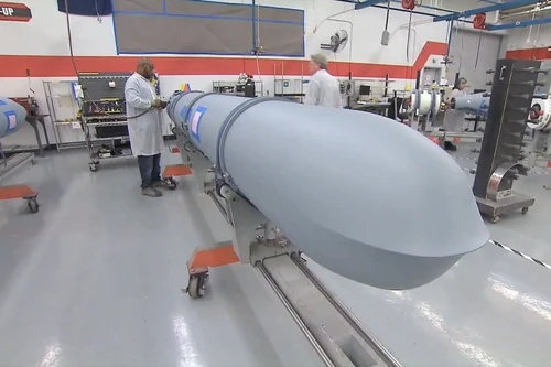 Tên lửa Tomahawk có giá bao nhiêu và Kyiv có thể tự mua nếu Mỹ không viện trợ?