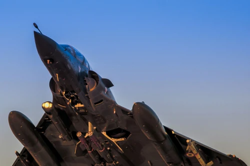 Tiêm kích Mirage 2000 Pháp viện trợ cho Ukraine sẽ do lính đánh thuê điều khiển?