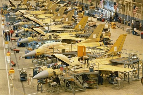 [ẢNH] Ngạc nhiên khi ‘ông lão’ F-16 tiếp tục nhận được nhu cầu lớn của nhiều nước