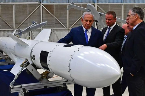 Israel 'bật đèn xanh' chuyển giao tên lửa Blue Spear và Spike NLOS cực mạnh cho Ukraine