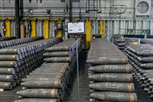 Cơ sở bí mật dưới lòng đất giúp Ukraine sản xuất 1,5 triệu viên đạn pháo mỗi năm