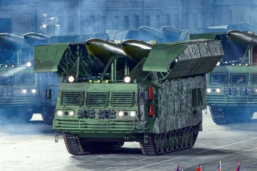 Tên lửa đạn đạo KN-23 Triều Tiên trở thành 'quái thú biến hình' cực kỳ khó nắm bắt