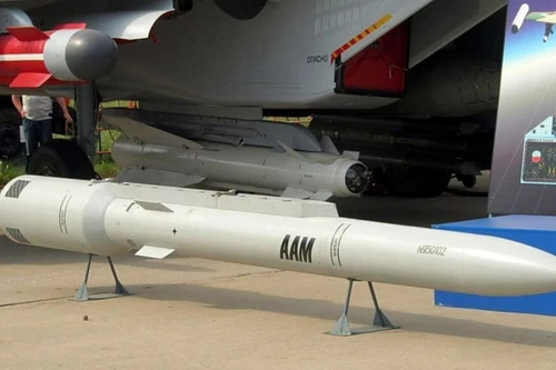 Tên lửa không đối không KS-172 mang lại ưu thế tuyệt đối cho tiêm kích Nga