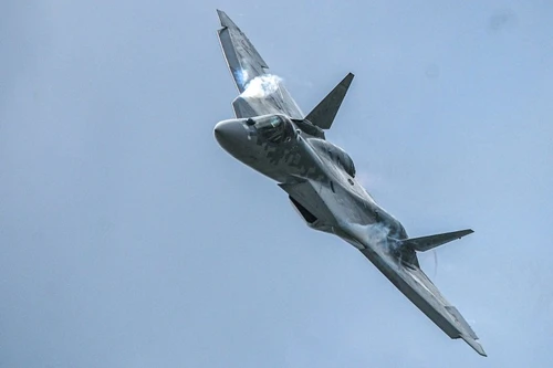 Nga thử nghiệm vũ khí bí mật trên tiêm kích Su-57