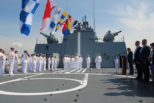 Hải quân Nga chuẩn bị nhận chiến hạm tàng hình Đô đốc Golovko giữa tình hình nóng