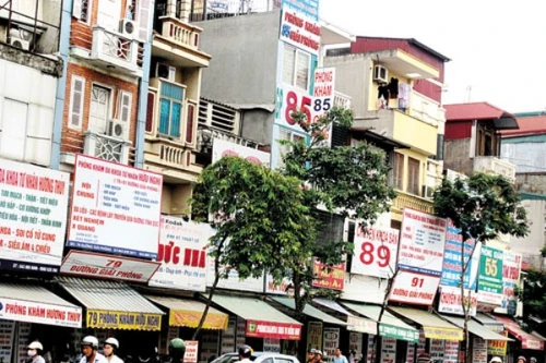 Công bố 3 số điện thoại nóng của ngành y tế Hà Nội