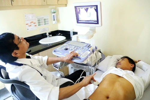 Giá thuốc điều trị viêm gan C quá đắt