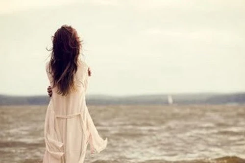 Vì anh, em không thể trở thành kẻ thứ ba