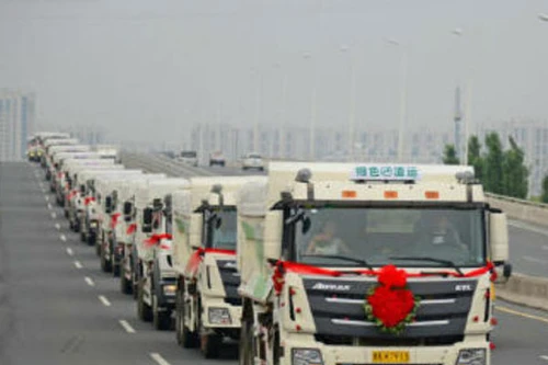 Đón dâu bằng xe tải