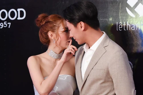 Dàn "sao" mang "Sắc đẹp ngàn cân" đổ bộ ra Hà Nội