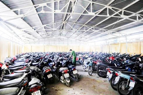 Nghị định Quy định về quản lý, bảo quản tang vật, phương tiện vi phạm hành chính bị tạm giữ, tịch thu và giấy phép, chứng chỉ hành nghề bị tạm giữ theo thủ tục hành chính 