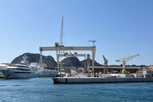 “Thế khó” khi bắt giữ siêu du thuyền của giới tài phiệt Nga 