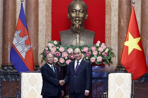 Việt Nam - Campuchia: Thúc đẩy quan hệ song phương, xây dựng thể chế, hoàn thiện pháp luật 