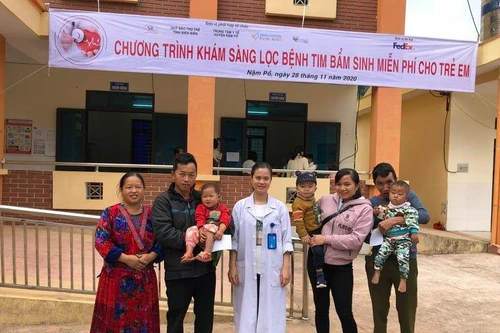 Giữ lại nhịp đập trái tim những mảnh đời khó nhọc