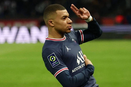 Top 10 cầu thủ “hàng hiệu” miễn phí ở mùa hè 2022