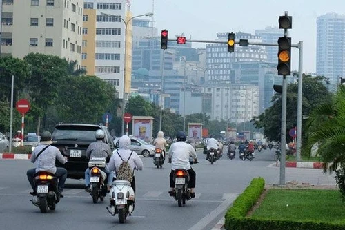 Lỗi vượt đèn vàng khi tham gia giao thông 