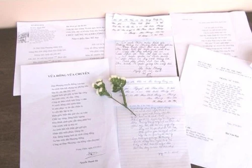 Hình ảnh người chiến sĩ công an đẹp trong những vần thơ