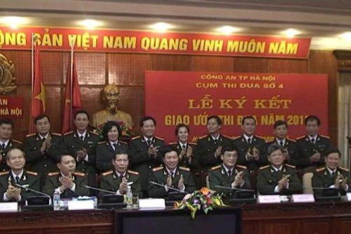 Cụm thi đua số 4 CATP Hà Nội ký giao ước thi đua năm 2015