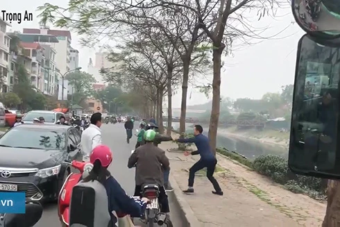 Những pha đánh nhau do tai nạn giao thông ở Việt Nam