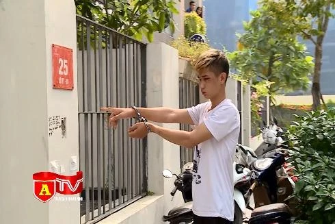 Cửa sắt, khóa tốt vẫn bị tội phạm phá két sắt "cuỗm" tài sản