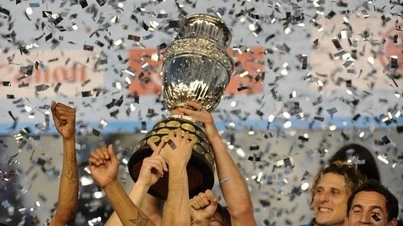 Copa America 2011: Uruguay đi vào lịch sử