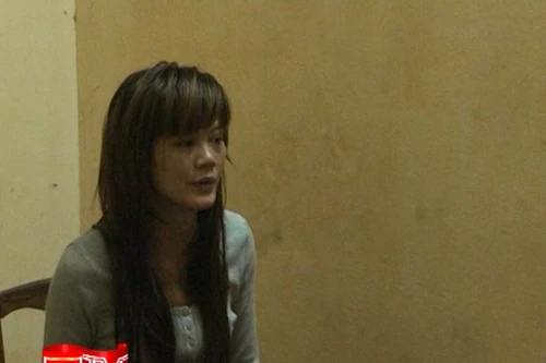 Sẵn sàng "phục vụ" khách hát karaoke từ A-Z