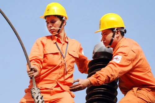 Nắng nóng bất thường: Hoãn cắt điện đến hết ngày 29-5