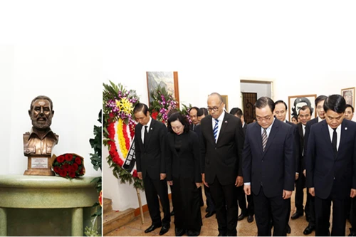 Lãnh đạo thành phố Hà Nội viếng đồng chí Fidel Castro