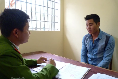 Gã nghiện “đói thuốc”, cướp dây chuyền của bé trai cùng thôn