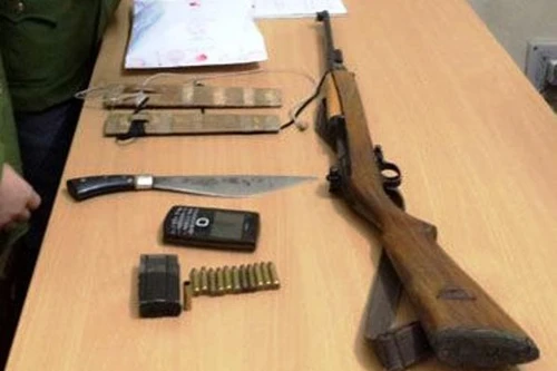 Tội phạm ma túy mang theo súng trường liều lĩnh chống trả công an