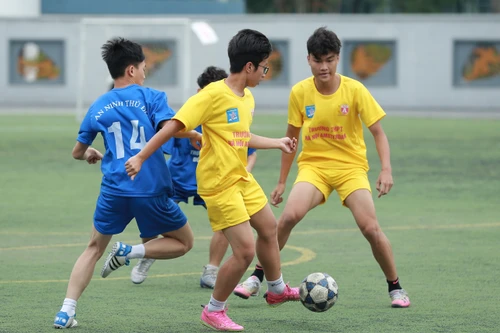 Giải bóng đá học sinh THPT Hà Nội - An ninh Thủ đô lần thứ XXII năm 2023 Cúp Number 1 Active: Những màn quyết đấu đáng xem nhất ngày 12-11