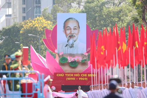 Lễ Diễu binh, diễu hành kỷ niệm 50 năm Ngày Giải phóng miền Nam, thống nhất đất nước 