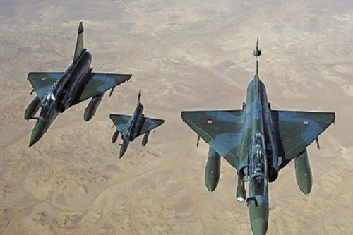 Pháp điều 6 chiến đấu cơ “Mirage” tham gia cuộc chiến tiêu diệt IS