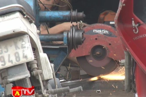 Mua phế liệu – Tiềm ẩn nhiều nguy cơ cháy nổ