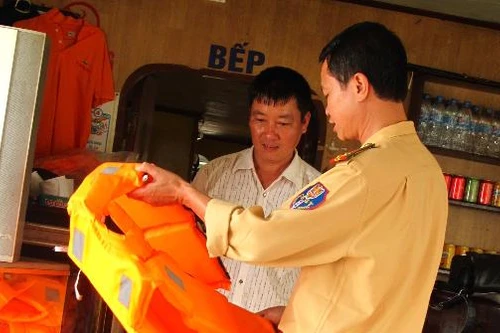 Nhiều doanh nghiệp vi phạm về giấy phép hoạt động bến thủy