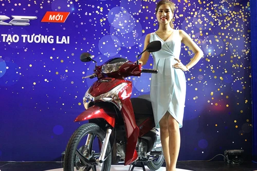 [ẢNH] Honda Future 2018 phong cách SH giá từ 30,2 triệu tại Việt Nam