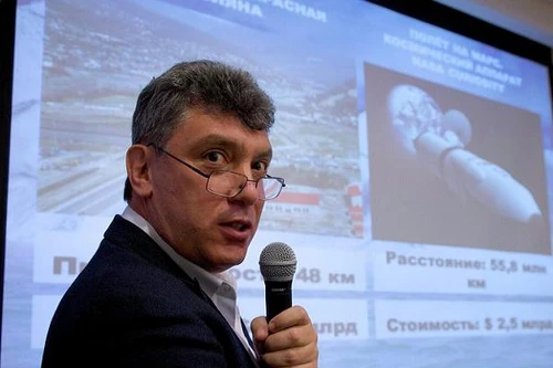 Cựu phó thủ tướng Nga bị bắn chết gần Điện Kremlin