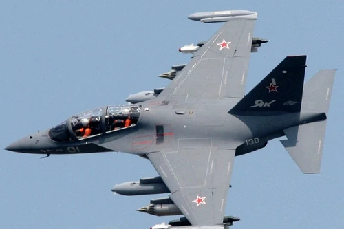 Không quân Nga tiếp nhận 25 máy bay huấn luyện Yak-130 mới