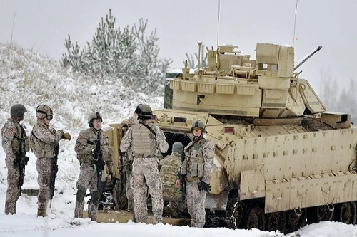 NATO thành lập các đơn vị mới tại đông Âu đối phó Nga