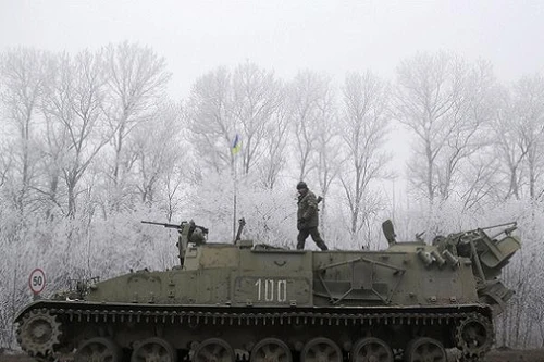 Hàng loạt binh lính Ukraine ra hàng vì đói và rét