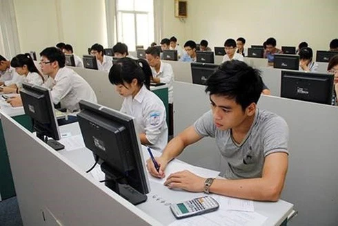 Công bố đề minh họa 8 bài thi đánh giá đầu vào đại học trên máy tính V-SAT 2025 