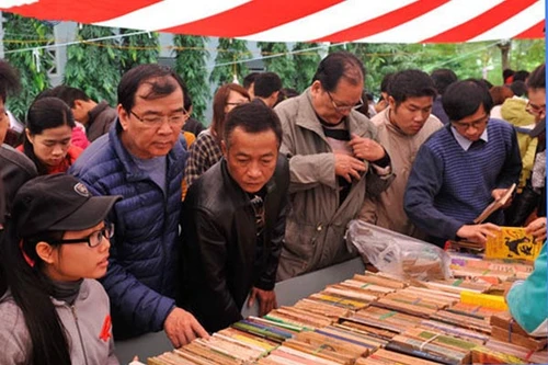 Phiên chợ sách cũ lần thứ 2