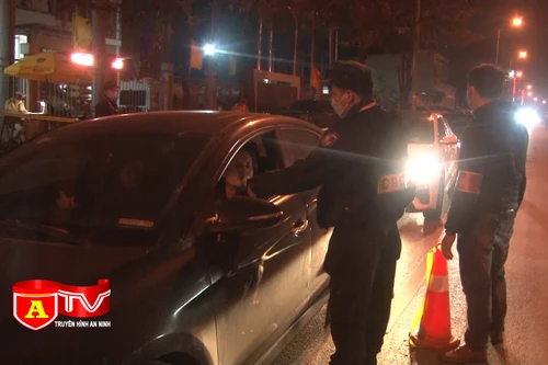 Lực lượng 141 xử lý vi phạm nồng độ cồn "không có vùng cấm" 