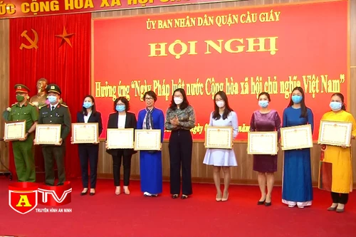 Nâng cao ý thức thượng tôn pháp luật