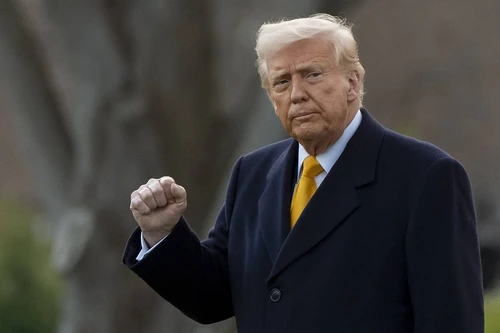 Tổng thống Mỹ Donald Trump: Đàm phán với Nga dễ hơn Ukraine